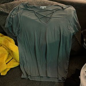 Large green tee